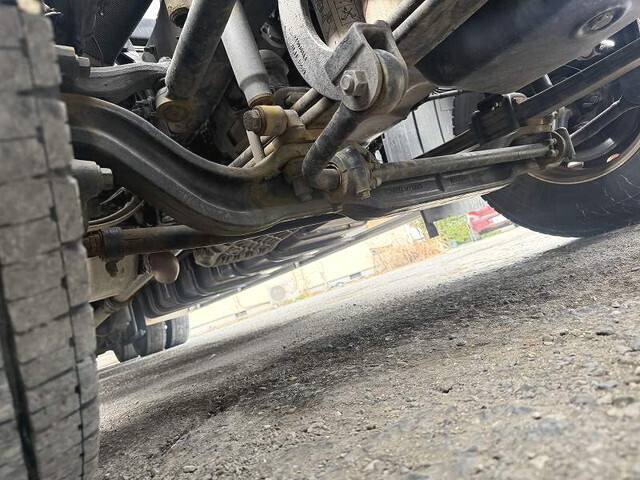 UDトラックスクオン冷凍車（冷蔵車）大型（10t）[写真35]