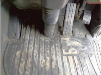 UDトラックスクオンアルミウイング大型（10t）[写真16]