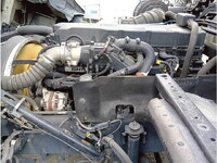 UDトラックスクオンアルミウイング大型（10t）[写真28]