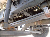 UDトラックスクオンアルミウイング大型（10t）[写真34]