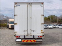 UDトラックスクオンアルミウイング大型（10t）[写真07]