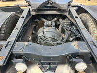 UDトラックスクオントレーラーヘッド（トラクターヘッド）大型（10t）[写真13]