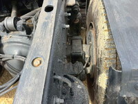 UDトラックスクオントレーラーヘッド（トラクターヘッド）大型（10t）[写真20]