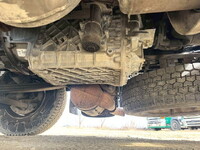 UDトラックスクオントレーラーヘッド（トラクターヘッド）大型（10t）[写真37]