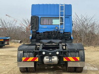 UDトラックスクオントレーラーヘッド（トラクターヘッド）大型（10t）[写真07]