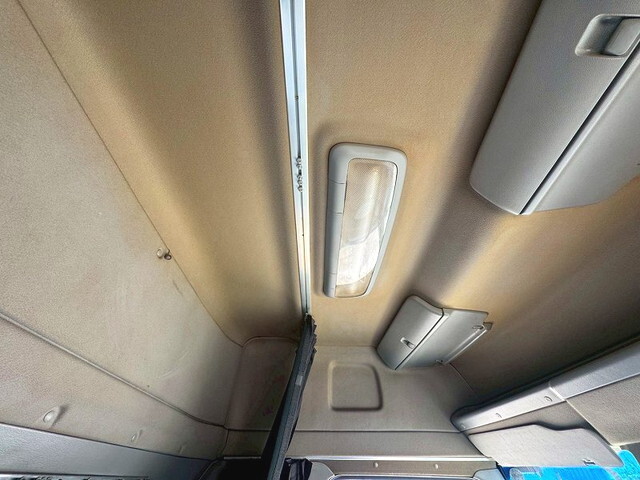 日野プロフィアトレーラーヘッド（トラクターヘッド）大型（10t）[写真27]