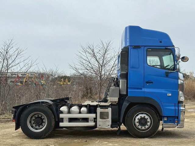 日野プロフィアトレーラーヘッド（トラクターヘッド）大型（10t）[写真06]