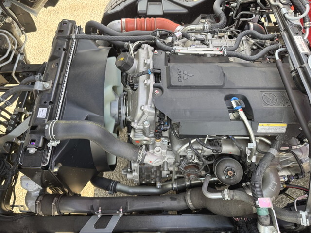 三菱ふそうキャンタークレーン4段小型（2t・3t）[写真32]