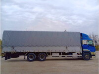 いすゞギガカーテン車大型（10t）[写真11]