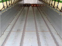 いすゞギガカーテン車大型（10t）[写真13]