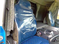 いすゞギガカーテン車大型（10t）[写真18]