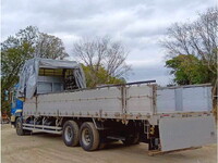 いすゞギガカーテン車大型（10t）[写真02]