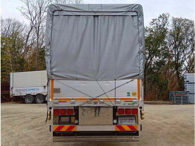 いすゞギガカーテン車大型（10t）[写真09]