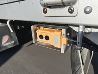 日野レンジャー幌ウイング中型（4t）[写真35]