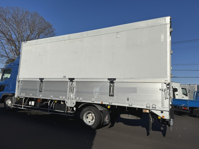 日野レンジャー幌ウイング中型（4t）[写真09]