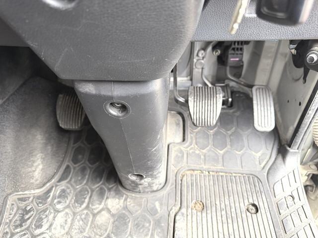 日野プロフィアアルミウイング大型（10t）[写真31]