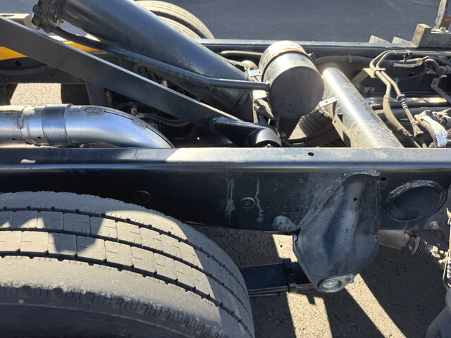 三菱ふそうキャンターダンプ小型（2t・3t）[写真11]