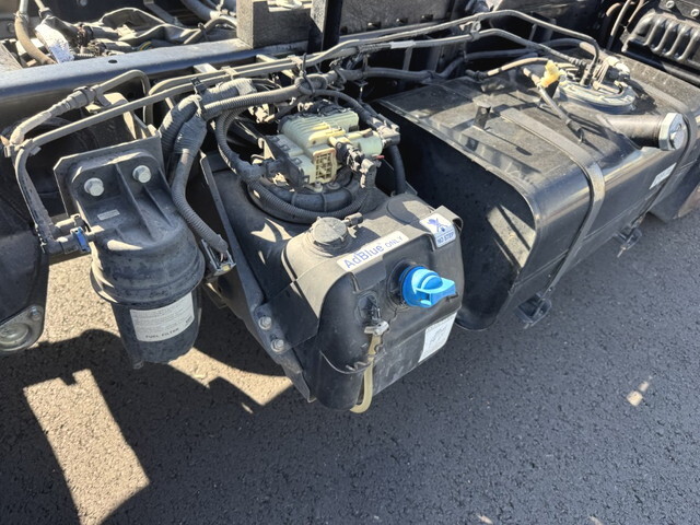 三菱ふそうキャンターダンプ小型（2t・3t）[写真13]