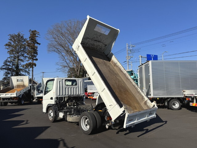三菱ふそうキャンターダンプ小型（2t・3t）[写真04]