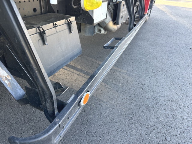 いすゞフォワードクレーン4段中型（4t）[写真32]