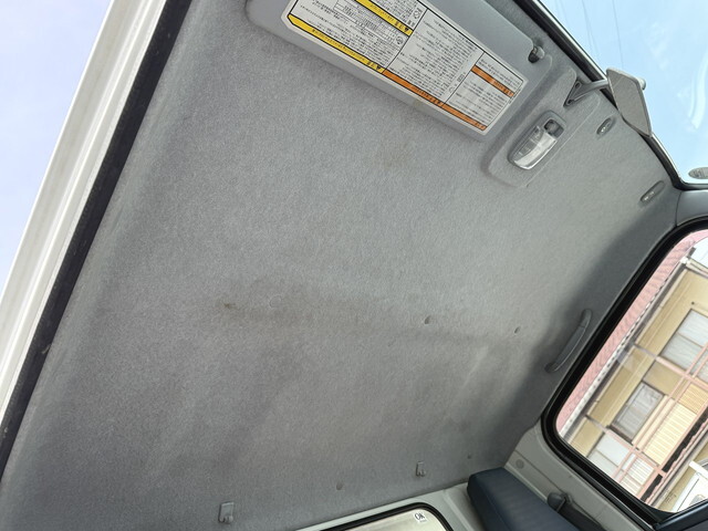 三菱ふそうキャンターダンプ小型（2t・3t）[写真37]