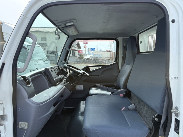 三菱ふそうキャンターダンプ小型（2t・3t）[写真38]