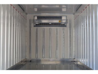 いすゞエルフ冷凍車（冷蔵車）小型（2t・3t）[写真19]