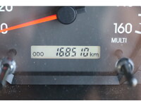 いすゞエルフ冷凍車（冷蔵車）小型（2t・3t）[写真28]