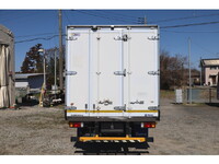 いすゞエルフ冷凍車（冷蔵車）小型（2t・3t）[写真08]