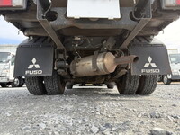 三菱ふそうキャンター平ボディ小型（2t・3t）[写真19]