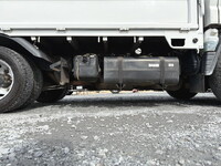 三菱ふそうキャンター平ボディ小型（2t・3t）[写真21]