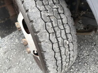 三菱ふそうキャンター平ボディ小型（2t・3t）[写真35]