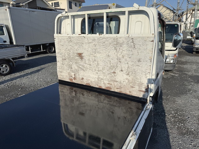 三菱ふそうキャンター平ボディ小型（2t・3t）[写真39]