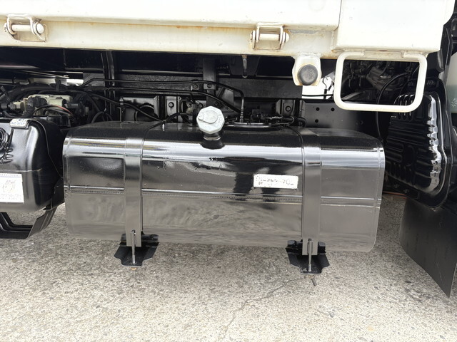 三菱ふそうキャンターダンプ小型（2t・3t）[写真18]