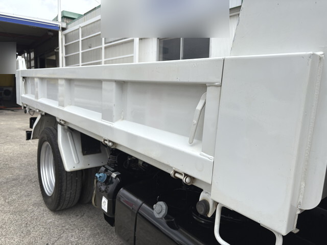 三菱ふそうキャンターダンプ小型（2t・3t）[写真20]