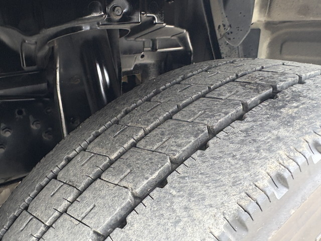 三菱ふそうキャンターダンプ小型（2t・3t）[写真29]