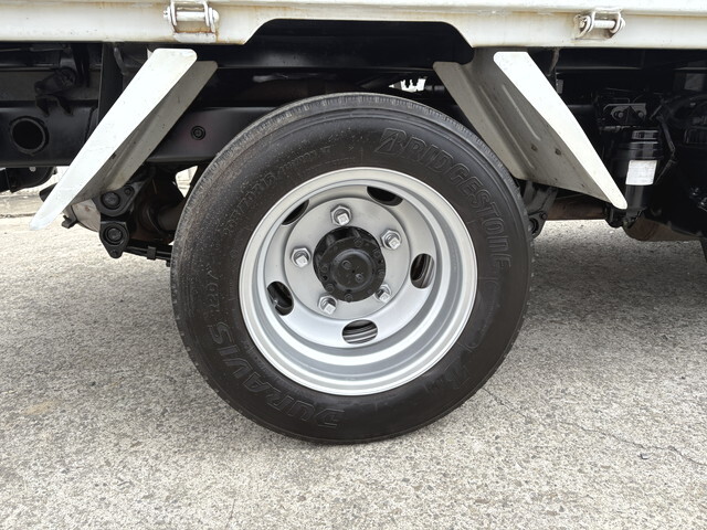 三菱ふそうキャンターダンプ小型（2t・3t）[写真31]