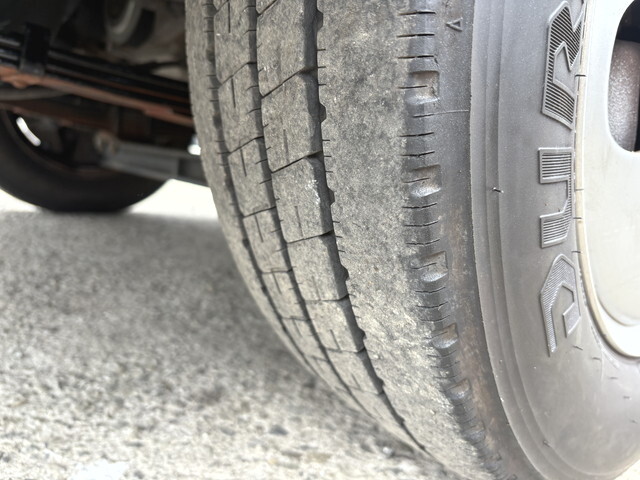 三菱ふそうキャンターダンプ小型（2t・3t）[写真35]