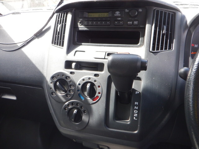 トヨタライトエース幌車小型（2t・3t）[写真30]