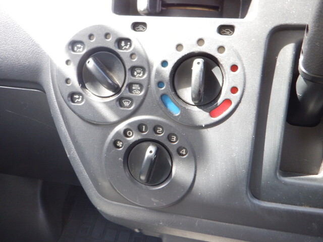 トヨタライトエース幌車小型（2t・3t）[写真31]