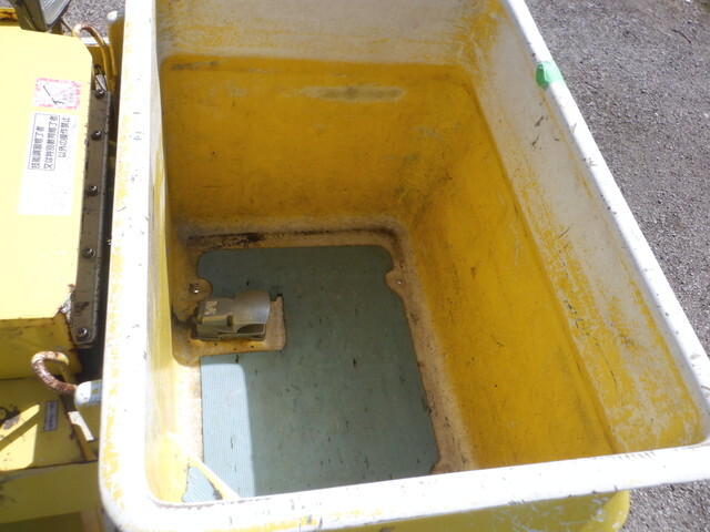 いすゞエルフ高所作業車小型（2t・3t）[写真13]