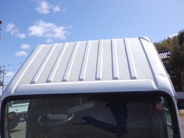 いすゞエルフ高所作業車小型（2t・3t）[写真25]