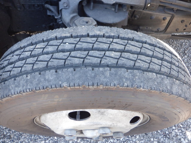 いすゞエルフ高所作業車小型（2t・3t）[写真26]