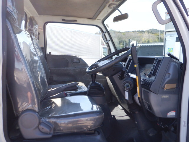 いすゞエルフ高所作業車小型（2t・3t）[写真32]