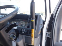 いすゞエルフ高所作業車小型（2t・3t）[写真35]