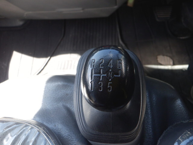 いすゞエルフ高所作業車小型（2t・3t）[写真40]