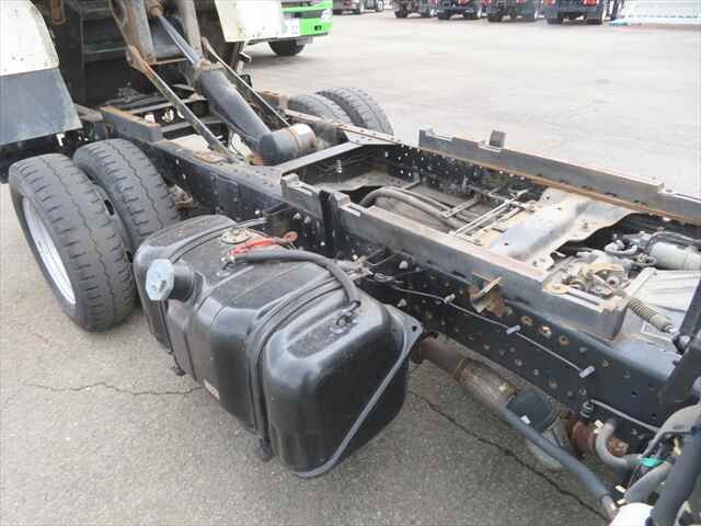 いすゞエルフダンプ小型（2t・3t）[写真25]