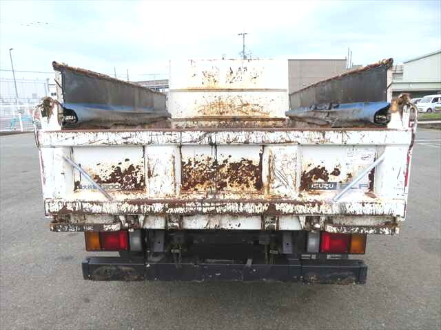 いすゞエルフダンプ小型（2t・3t）[写真08]