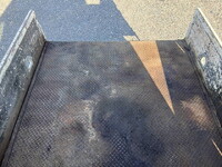 いすゞエルフダブルキャブ（Wキャブ）小型（2t・3t）[写真12]