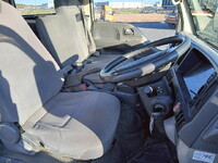 いすゞエルフダブルキャブ（Wキャブ）小型（2t・3t）[写真15]